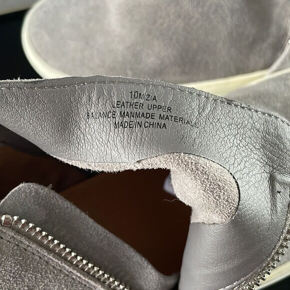 CROWN VINTAGE Zia Smoke Suede zippered ankle‎ booties leather upper size 10M - Picture 9 of 12